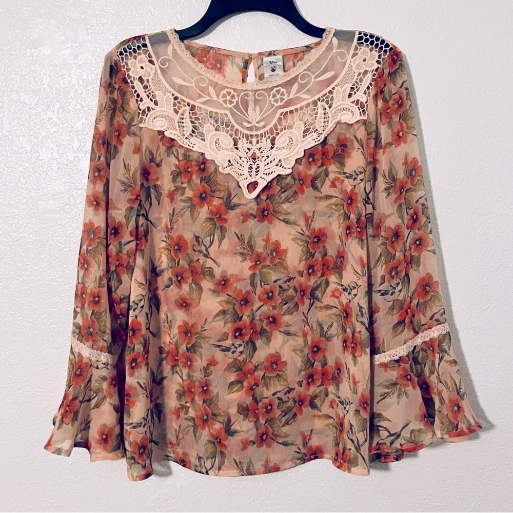 Lauren Conrad x Disney Snow White Blouse (Peach Floral) - Picture 2 of 4